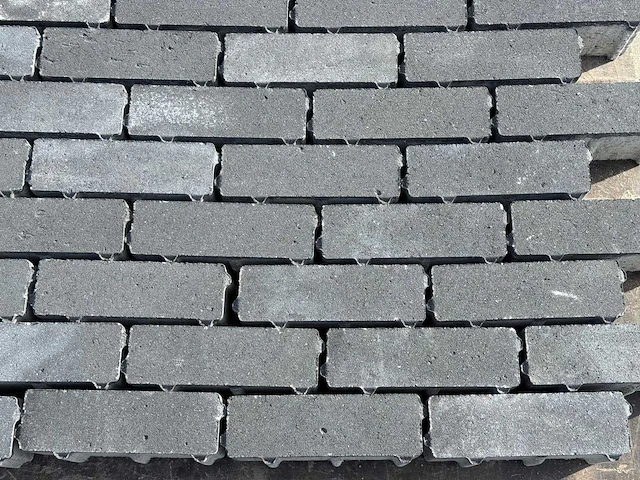 Betonstenen (ca. 45,3m²) - afbeelding 3 van  4