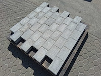 Betonstenen (ca. 50,76m²) - afbeelding 1 van  4