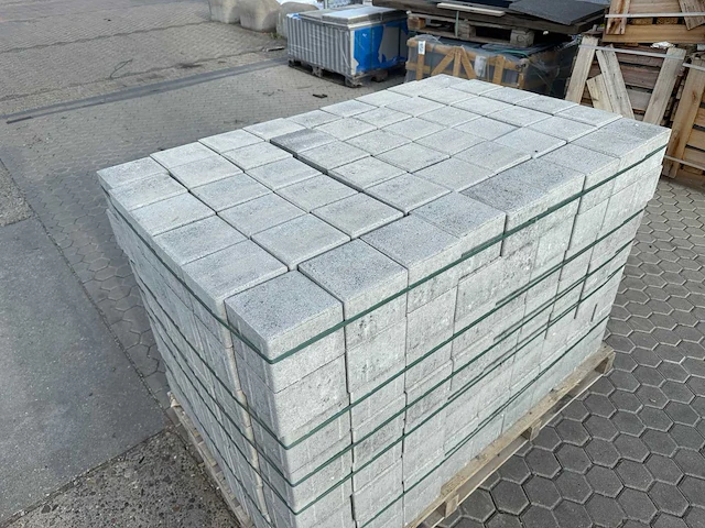 Betonstenen (ca. 50,8m²) - afbeelding 3 van  4