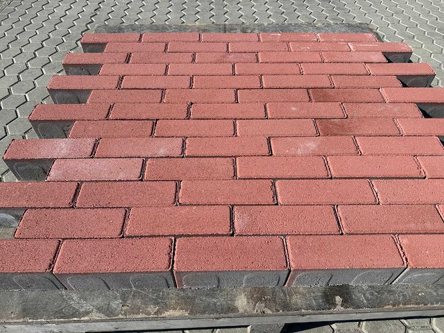 Betonstenen (ca. 93,24m²) - afbeelding 3 van  3