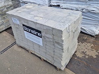 Betonstenen voor de tuin (ca. 37.8m²) - afbeelding 1 van  2