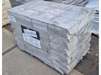 Betonstenen voor de tuin (ca. 58.32m²) - afbeelding 1 van  2