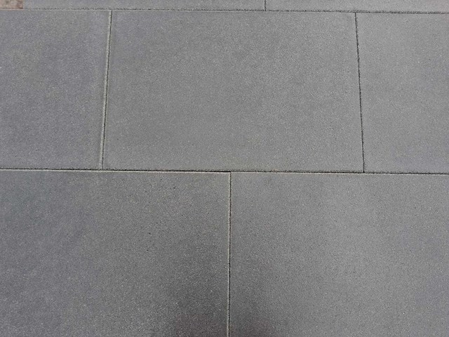 Betontegels voor de tuin (ca. 14,4m²) - afbeelding 1 van  1