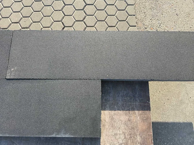 Betontegels voor de tuin (ca. 172,8m2) - afbeelding 1 van  3