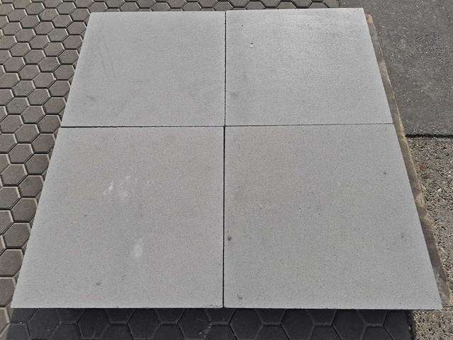 Betontegels voor de tuin (ca. 23,04m²) - afbeelding 1 van  3