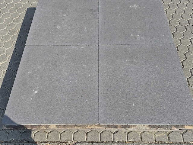 Betontegels voor de tuin (ca. 23,04m²) - afbeelding 1 van  4