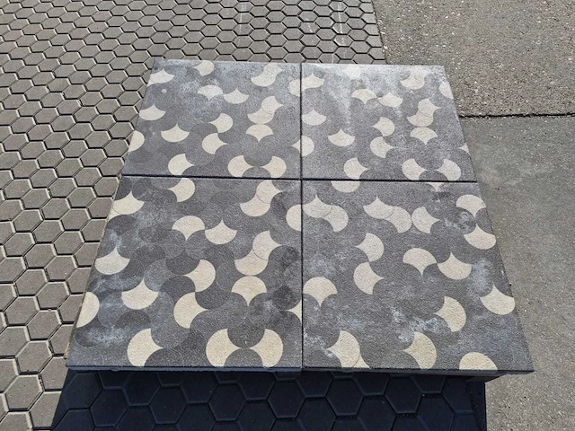 Betontegels voor de tuin (ca. 30,24m2) - afbeelding 3 van  4