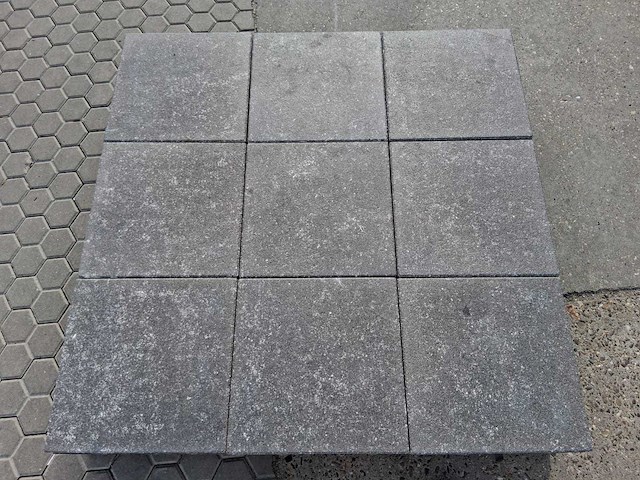 Betontegels voor de tuin (ca. 30,2m²) - afbeelding 4 van  4