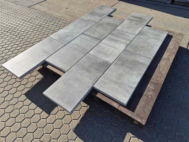 Betontegels voor de tuin (ca. 46,16m2) - afbeelding 4 van  4