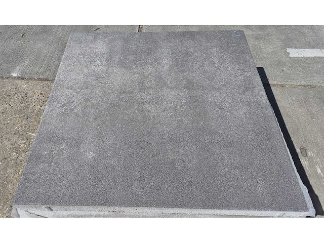 Betontegels voor de tuin (ca. 48m²) - afbeelding 1 van  4