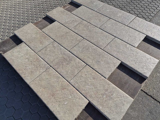 Betontegels voor de tuin (ca. 60,48m²) - afbeelding 3 van  5