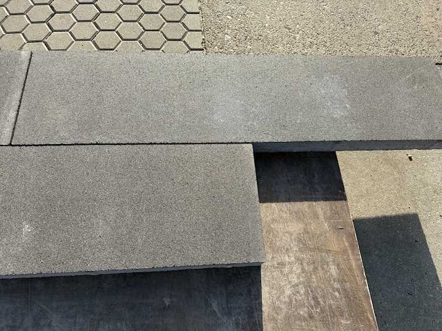 Betontegels voor de tuin (ca. 69,12m2) - afbeelding 4 van  4