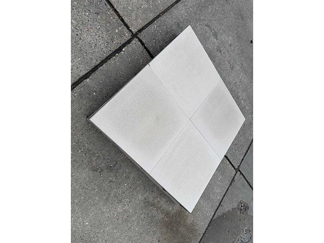 Betontegels voor de tuin (ca. 85,68m2) - afbeelding 3 van  4