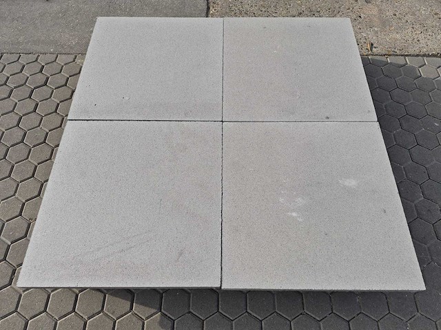 Betontegels voor de tuin (ca. 92,16m²) - afbeelding 2 van  3
