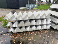 Betontrappen 2230x800x260mm (3x) - afbeelding 1 van  3