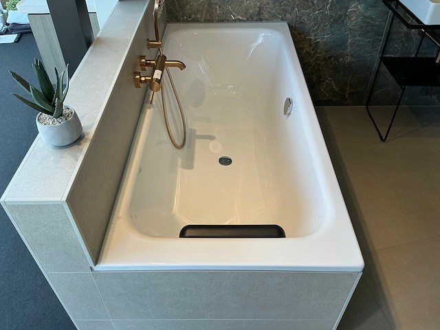 Bette - purista - ligbad 180 x 80 cm - afbeelding 1 van  7