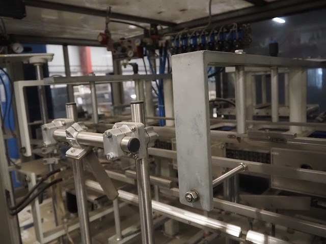 Betti s.r.l. - afbeelding 15 van  37