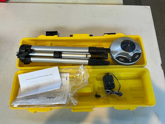 Betty tools ufo laserwaterpas - afbeelding 1 van  4