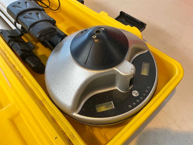 Betty tools ufo laserwaterpas - afbeelding 2 van  4