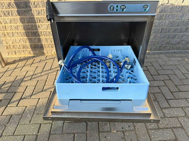 Beuk - vl 520 - korvenvaatwasmachine - afbeelding 2 van  4