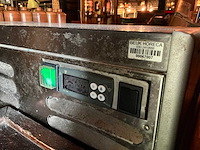 Beuk horeca rvs inbouw koelvitrine met afvoer - afbeelding 5 van  5