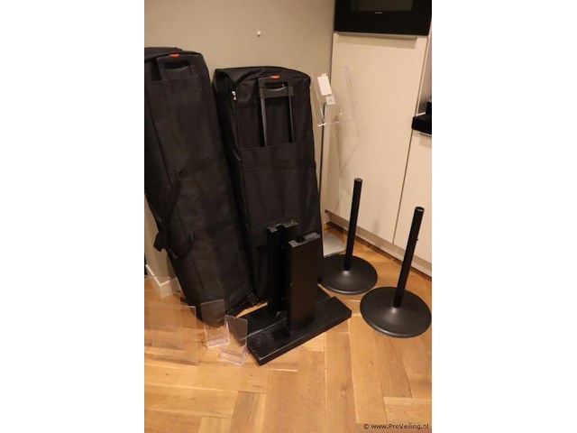 Beursstand - afbeelding 1 van  9