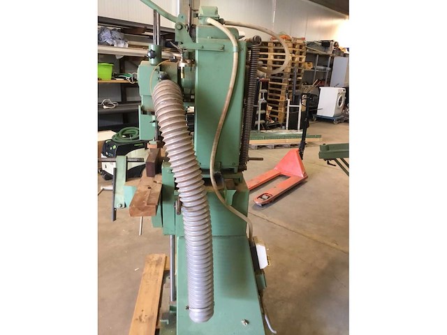 Beuving kfn kettinfrees verticale freesmachine - afbeelding 9 van  9