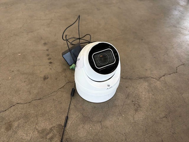 Beveiligingscamera – dome ip/hd model (4x) - afbeelding 1 van  5