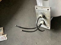 Beveiligingscamera met kabelhouders - afbeelding 5 van  6