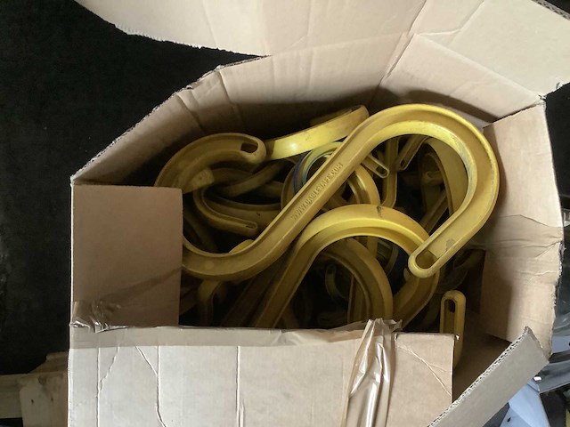 Beveiligingscamera met kabelhouders - afbeelding 6 van  6