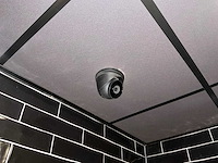 Beveiligingscamera set - afbeelding 2 van  2