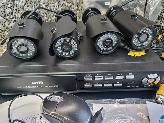 Beveiligingscamera - afbeelding 6 van  6