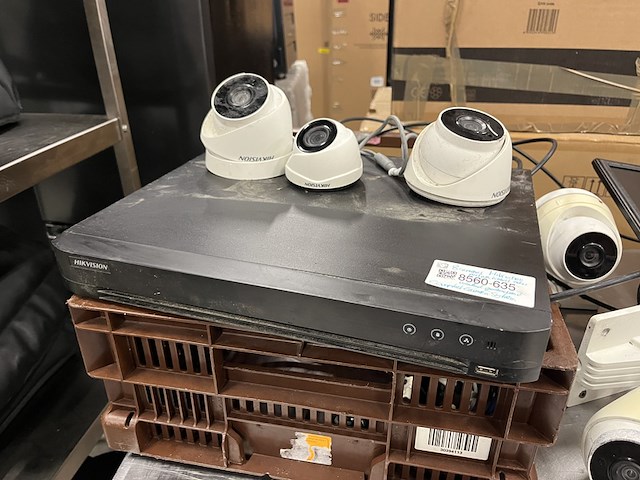Beveiligingssysteem met 8 camera's hikvision - afbeelding 5 van  6