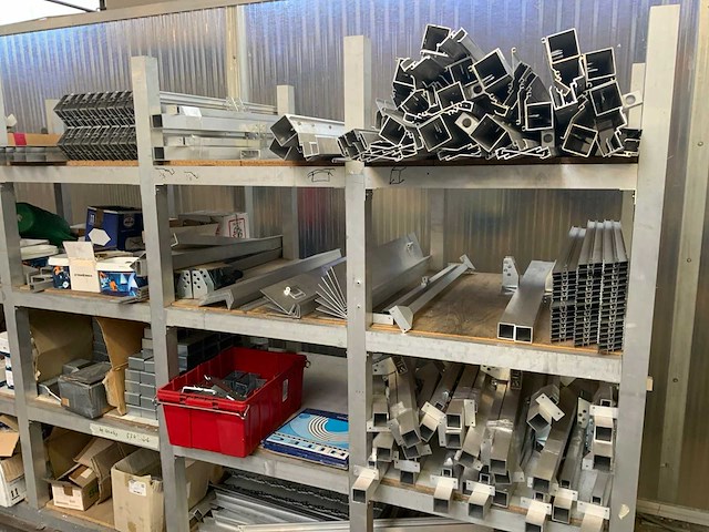 Bevestigingsmateriaal en lengtes aluminium - afbeelding 10 van  11