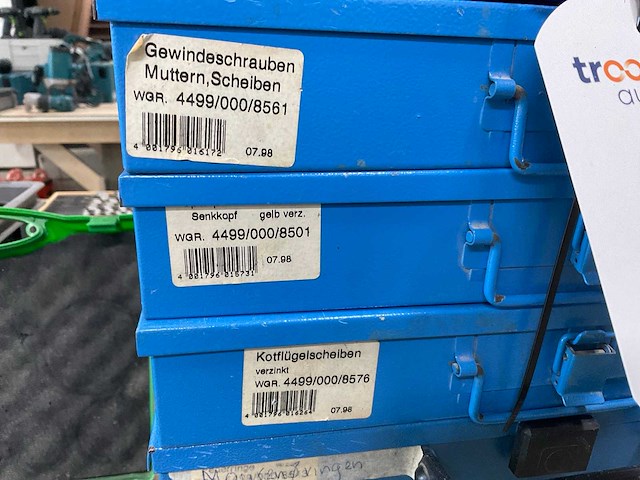 Bevestigingsmateriaal in sortainer (8x) - afbeelding 3 van  4