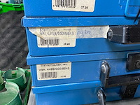 Bevestigingsmateriaal in sortainer (8x) - afbeelding 2 van  4