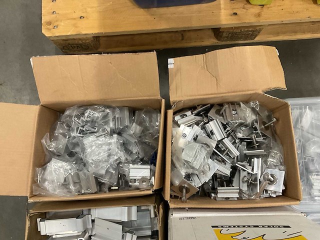 Bevestigingsmateriaal partij - afbeelding 3 van  6