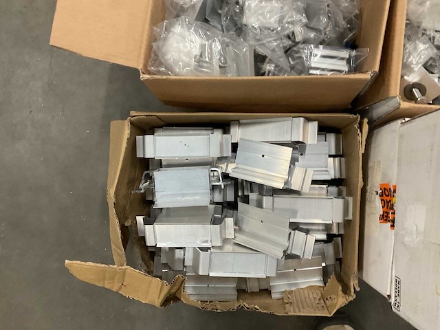 Bevestigingsmateriaal partij - afbeelding 4 van  6