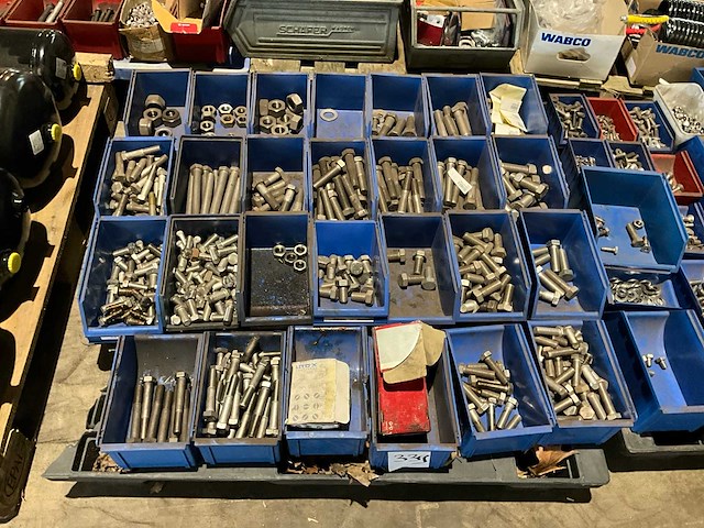 Bevestigingsmateriaal - afbeelding 1 van  9