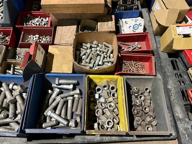 Bevestigingsmateriaal - afbeelding 2 van  7