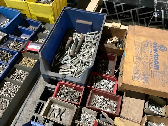 Bevestigingsmateriaal - afbeelding 4 van  7