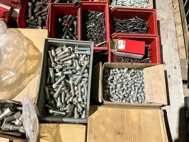 Bevestigingsmateriaal - afbeelding 8 van  8