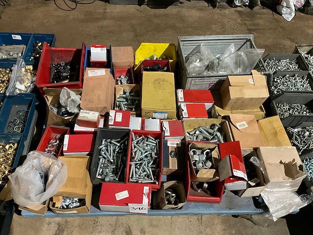 Bevestigingsmateriaal - afbeelding 1 van  7