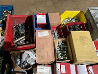 Bevestigingsmateriaal - afbeelding 2 van  7