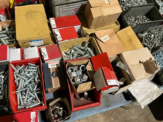 Bevestigingsmateriaal - afbeelding 4 van  7