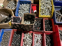 Bevestigingsmateriaal - afbeelding 8 van  8