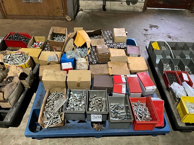 Bevestigingsmateriaal - afbeelding 1 van  8