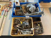 Bevestigingsmateriaal - afbeelding 1 van  4