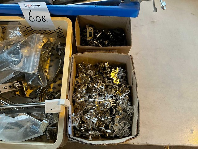 Bevestigingsmateriaal - afbeelding 4 van  4