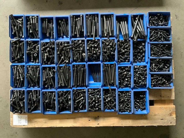 Bevestigingsmateriaal - afbeelding 1 van  2